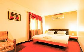 Sangam Hotel Karad 3*